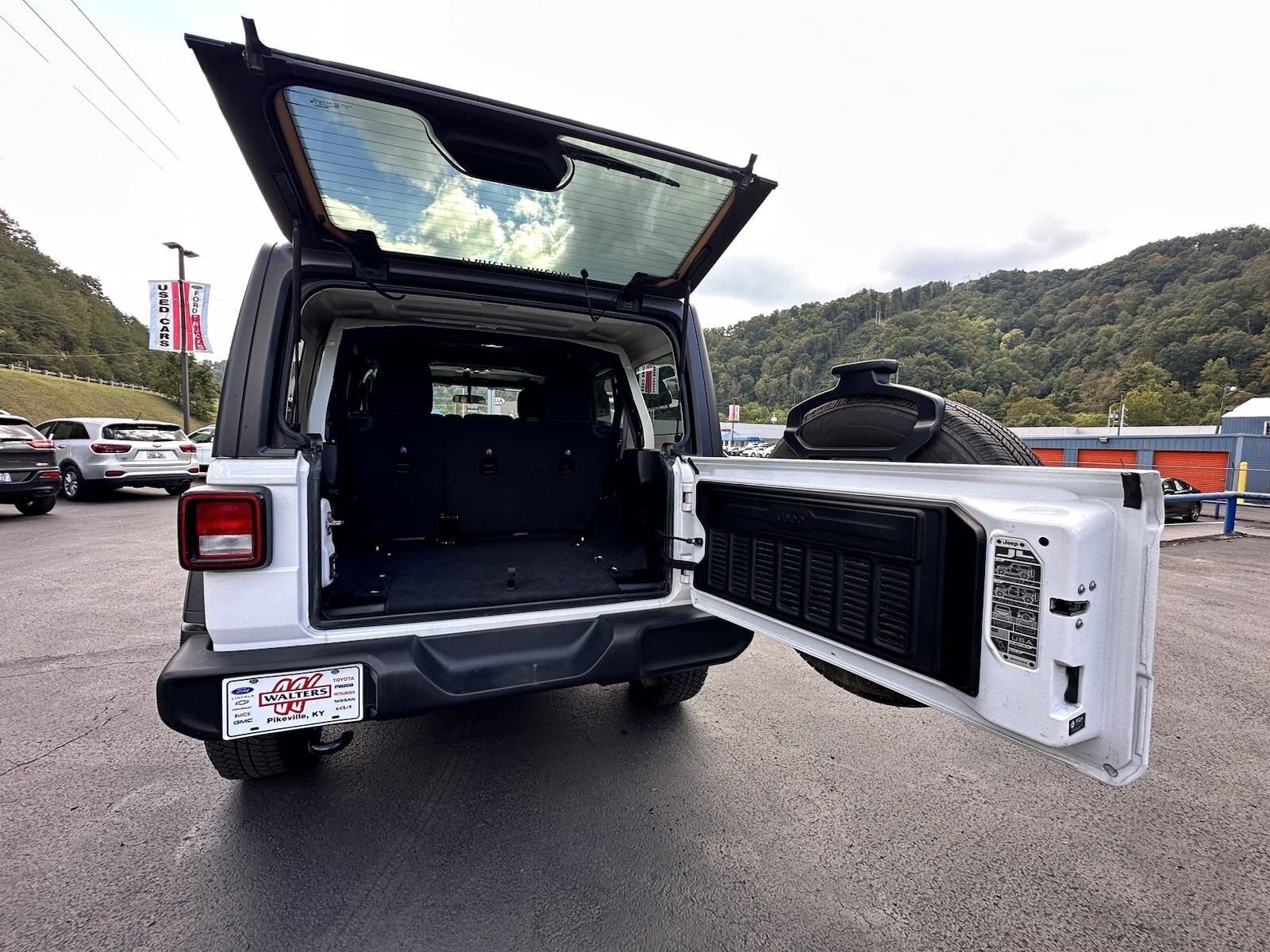 2022 Jeep Wrangler Unlimited Sport S