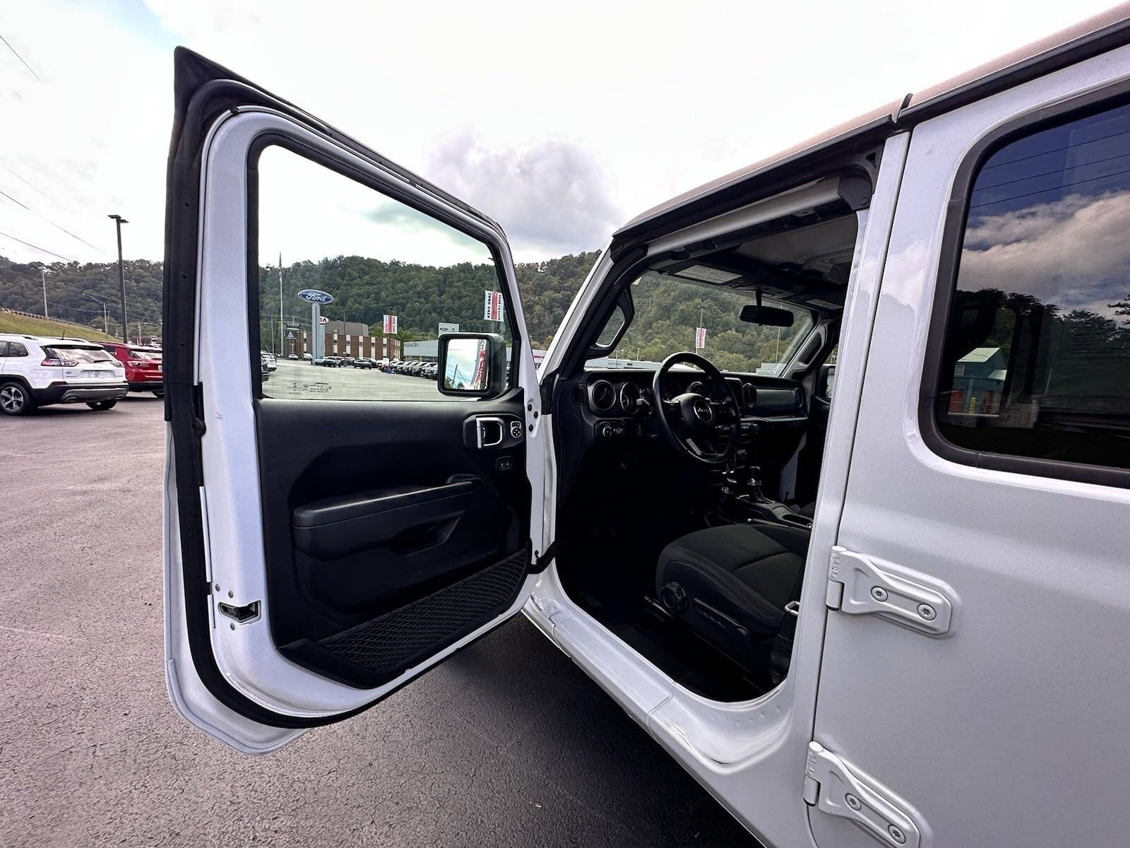 2022 Jeep Wrangler Unlimited Sport S