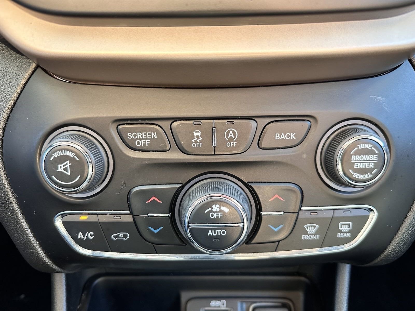 2015 Jeep Cherokee Latitude