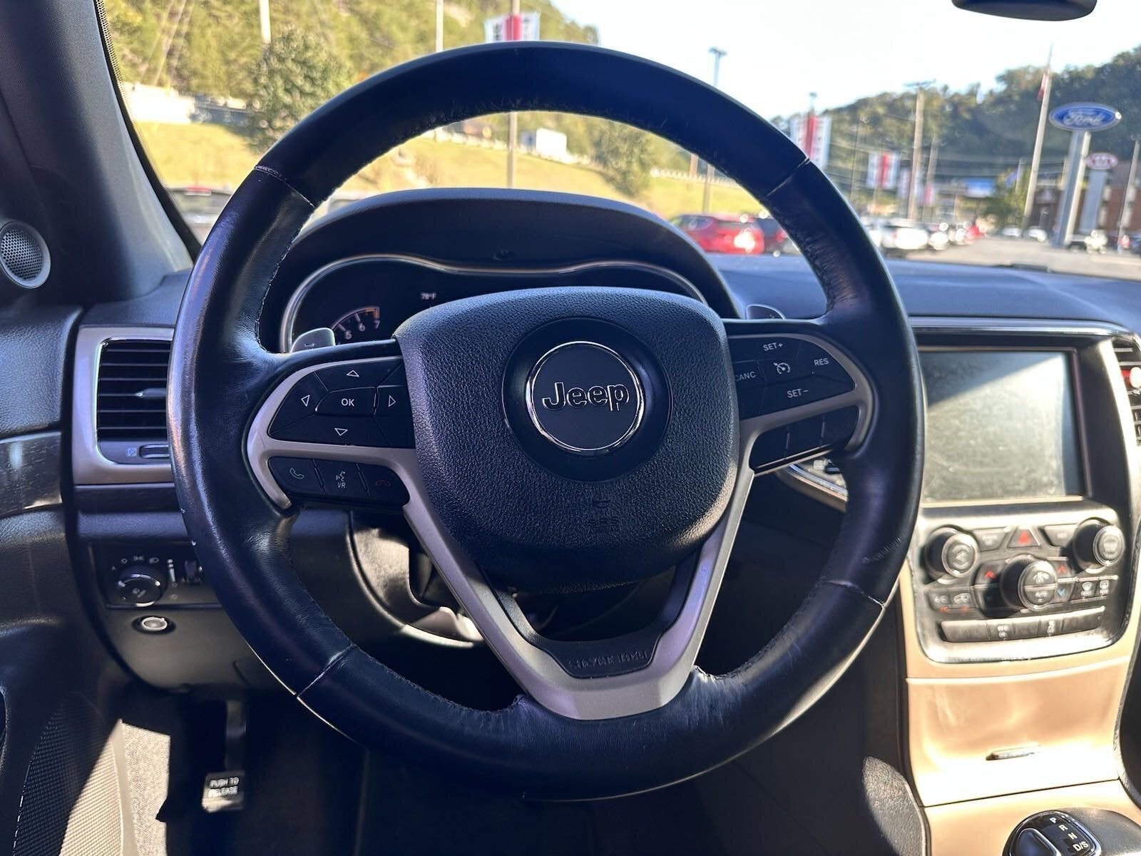 2015 Jeep Grand Cherokee Laredo