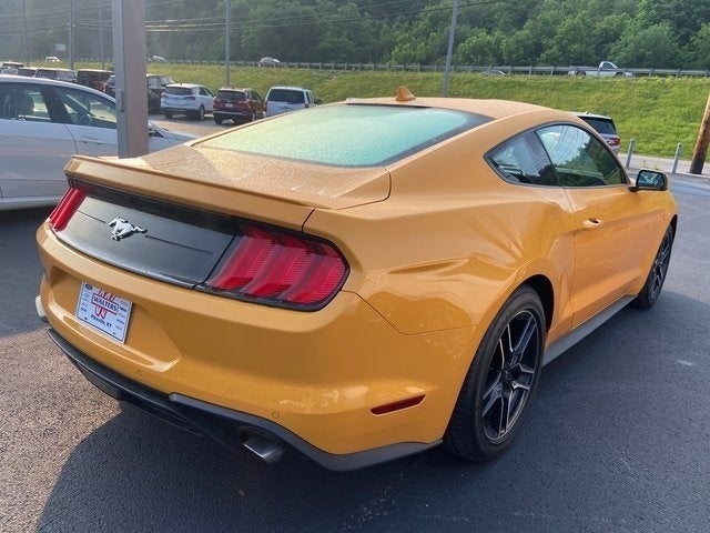 2022 Ford Mustang EcoBoost Premium