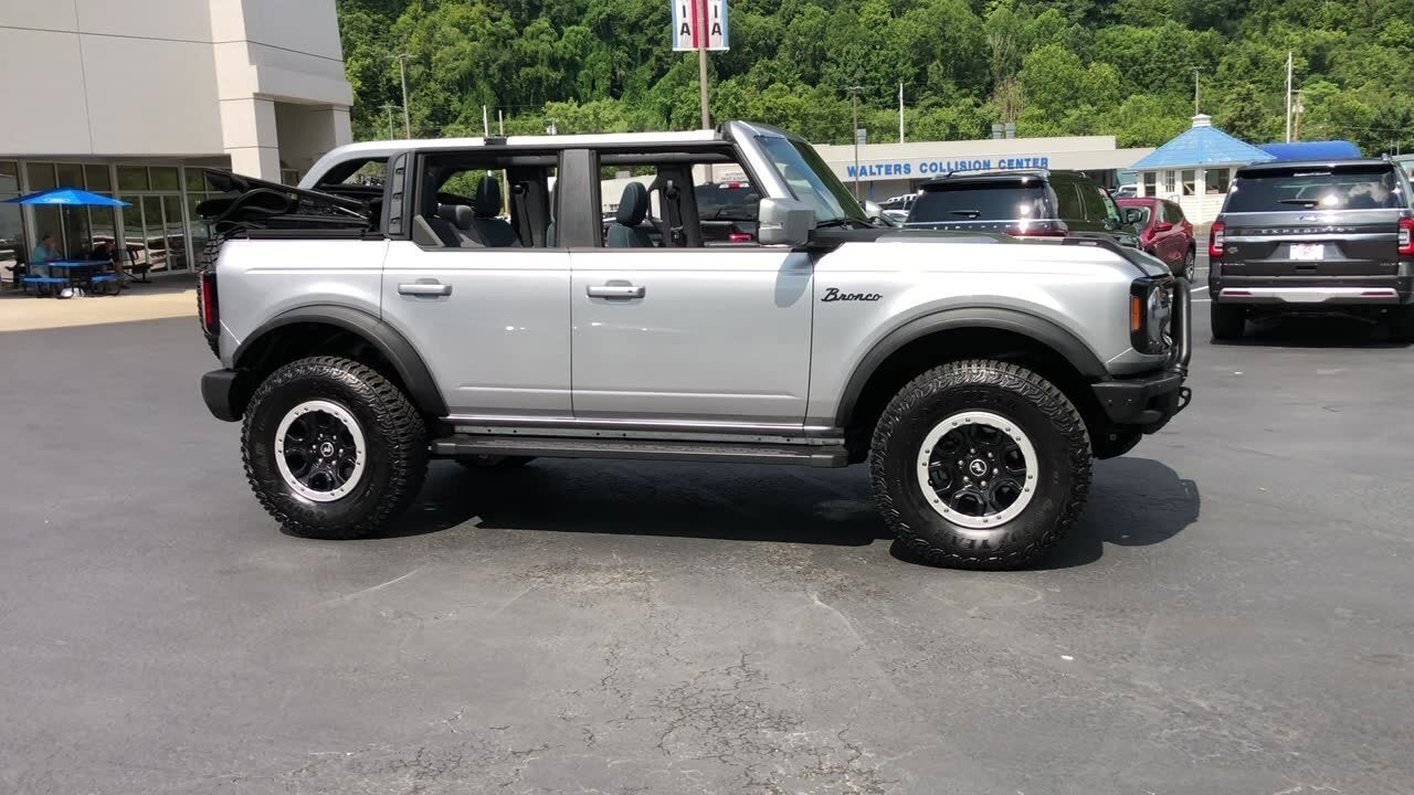 2022 Ford Bronco Outer Banks