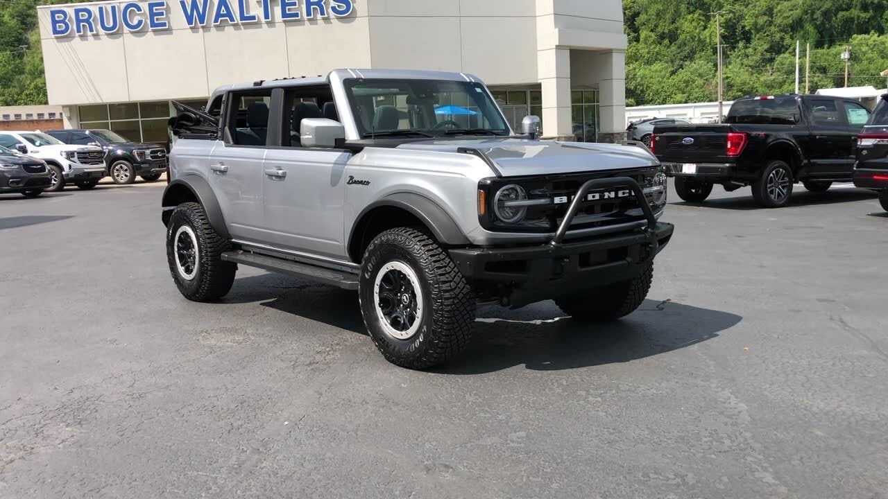 2022 Ford Bronco Outer Banks