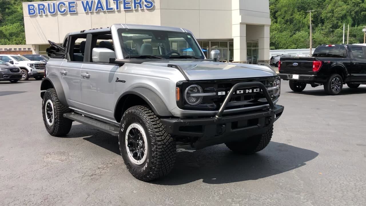 2022 Ford Bronco Outer Banks
