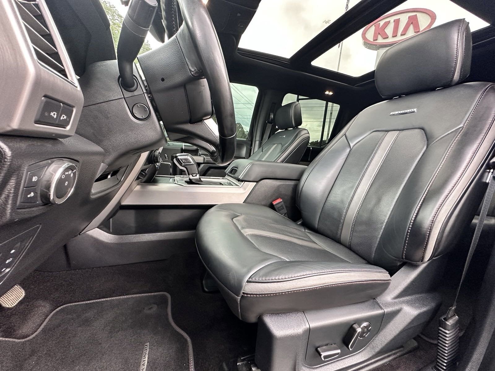 2020 Ford F-150 Platinum