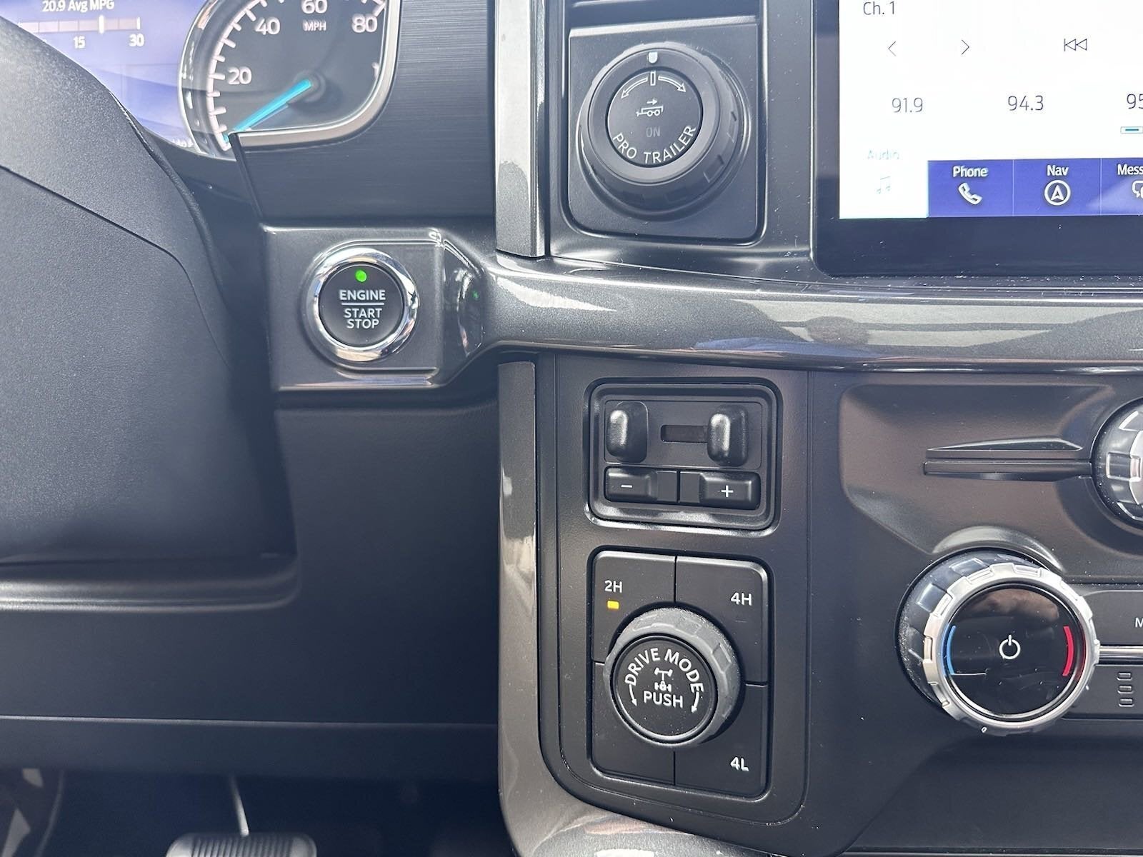 2022 Ford F-150 4x4 SuperCrew XLT