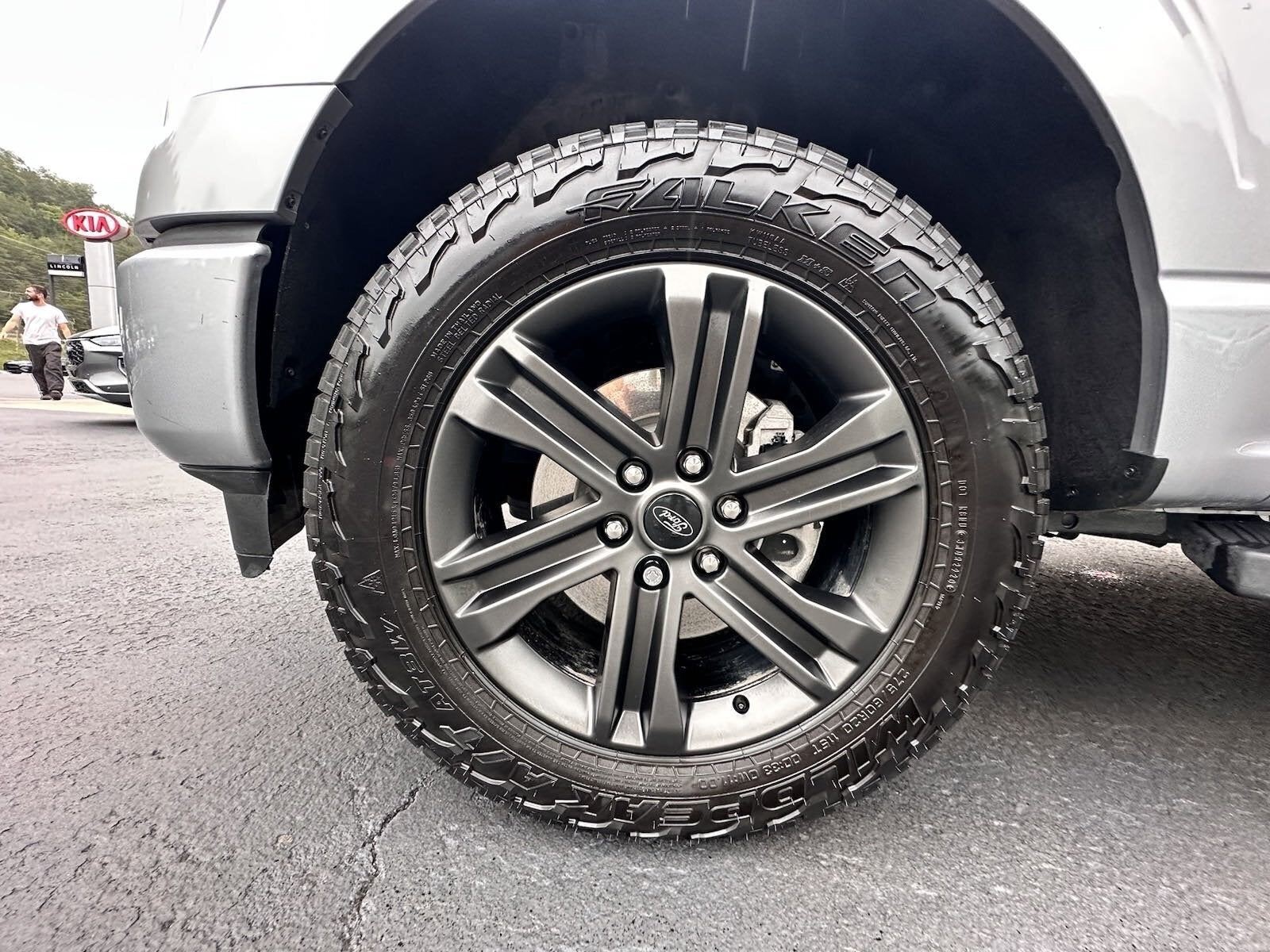 2022 Ford F-150 4x4 SuperCrew XLT