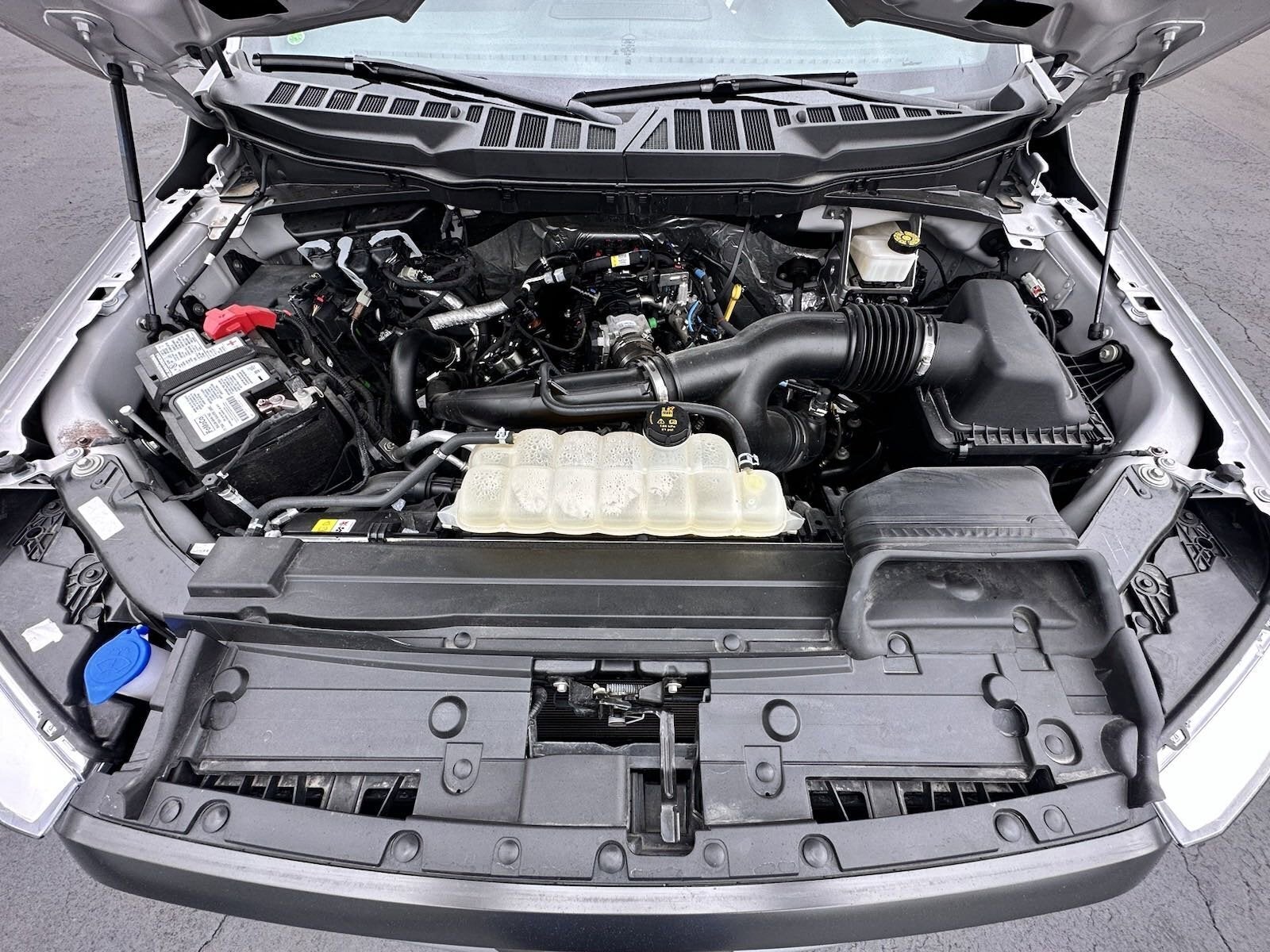 2022 Ford F-150 4x4 SuperCrew XLT