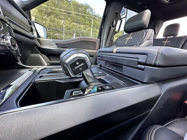 2022 Ford F-150 4x4 SuperCrew Platinum