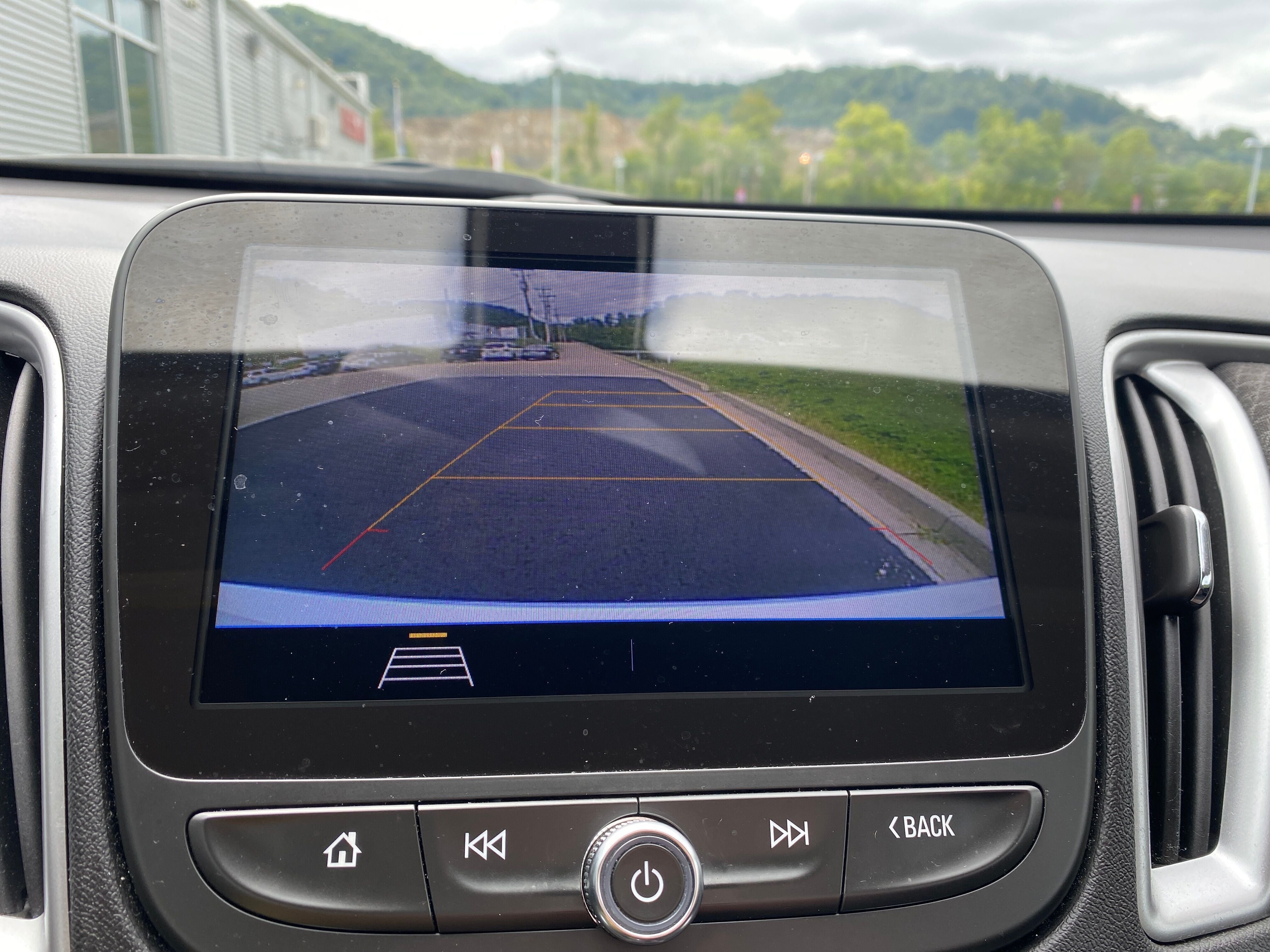 2020 Chevrolet Malibu LS