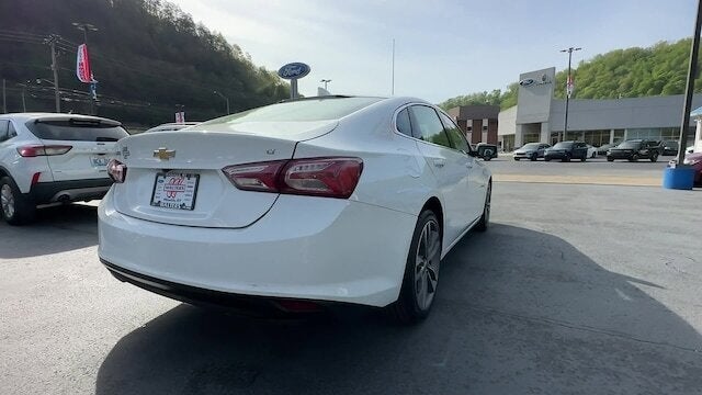 2021 Chevrolet Malibu LT