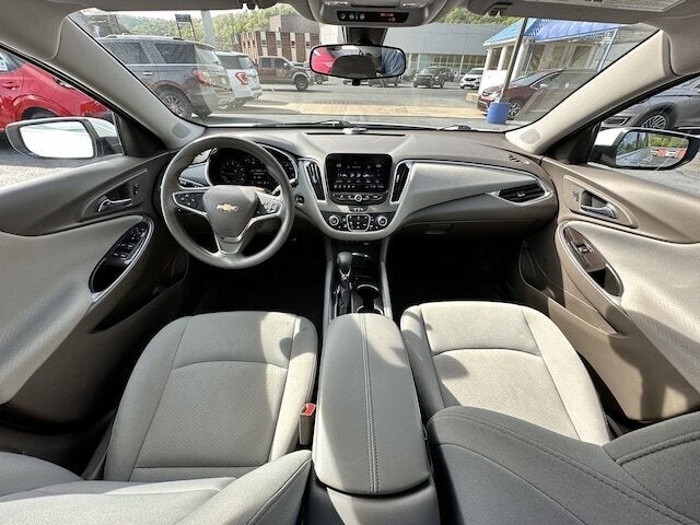 2021 Chevrolet Malibu LT