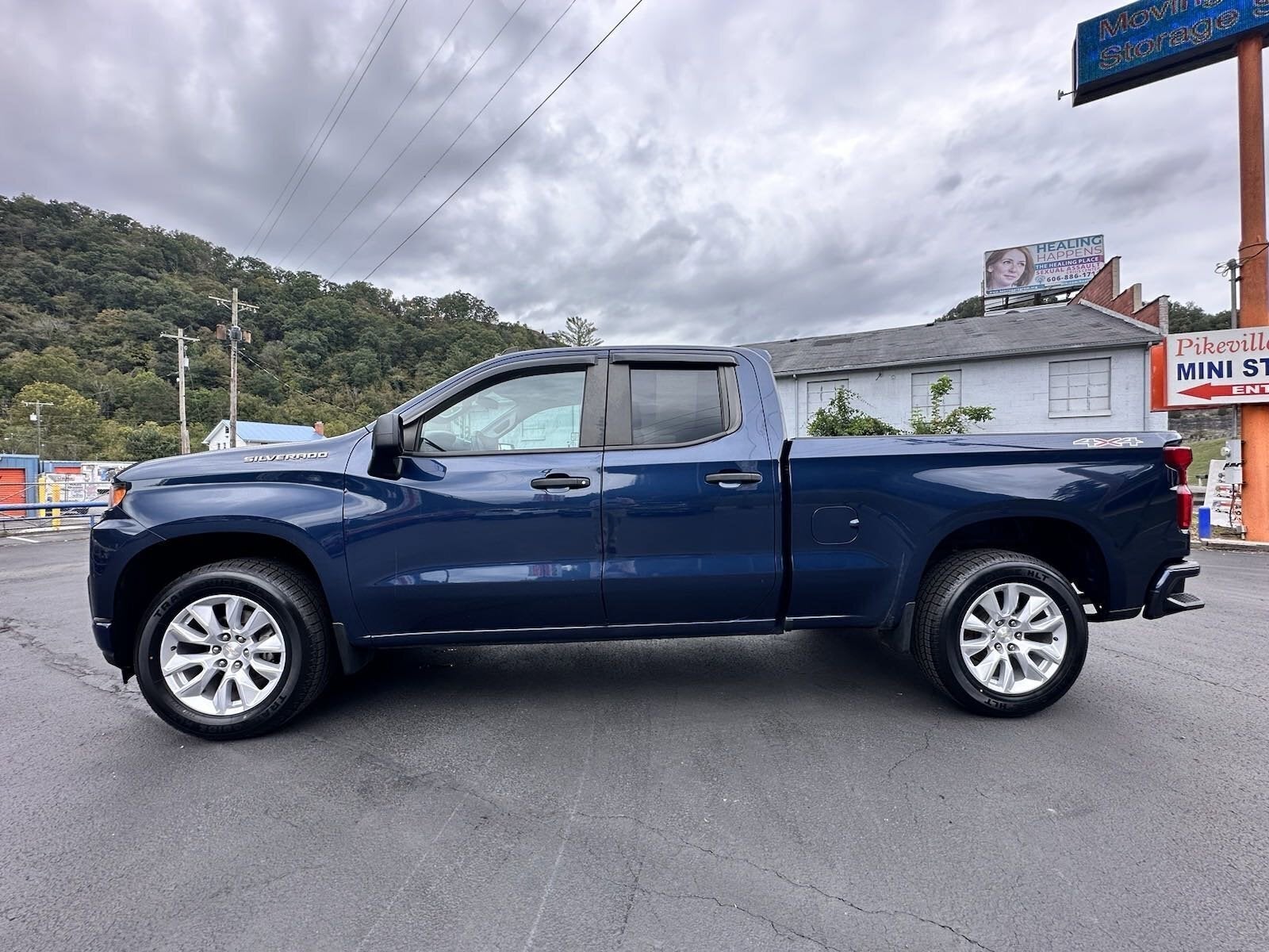 2020 Chevrolet Silverado 1500 Custom