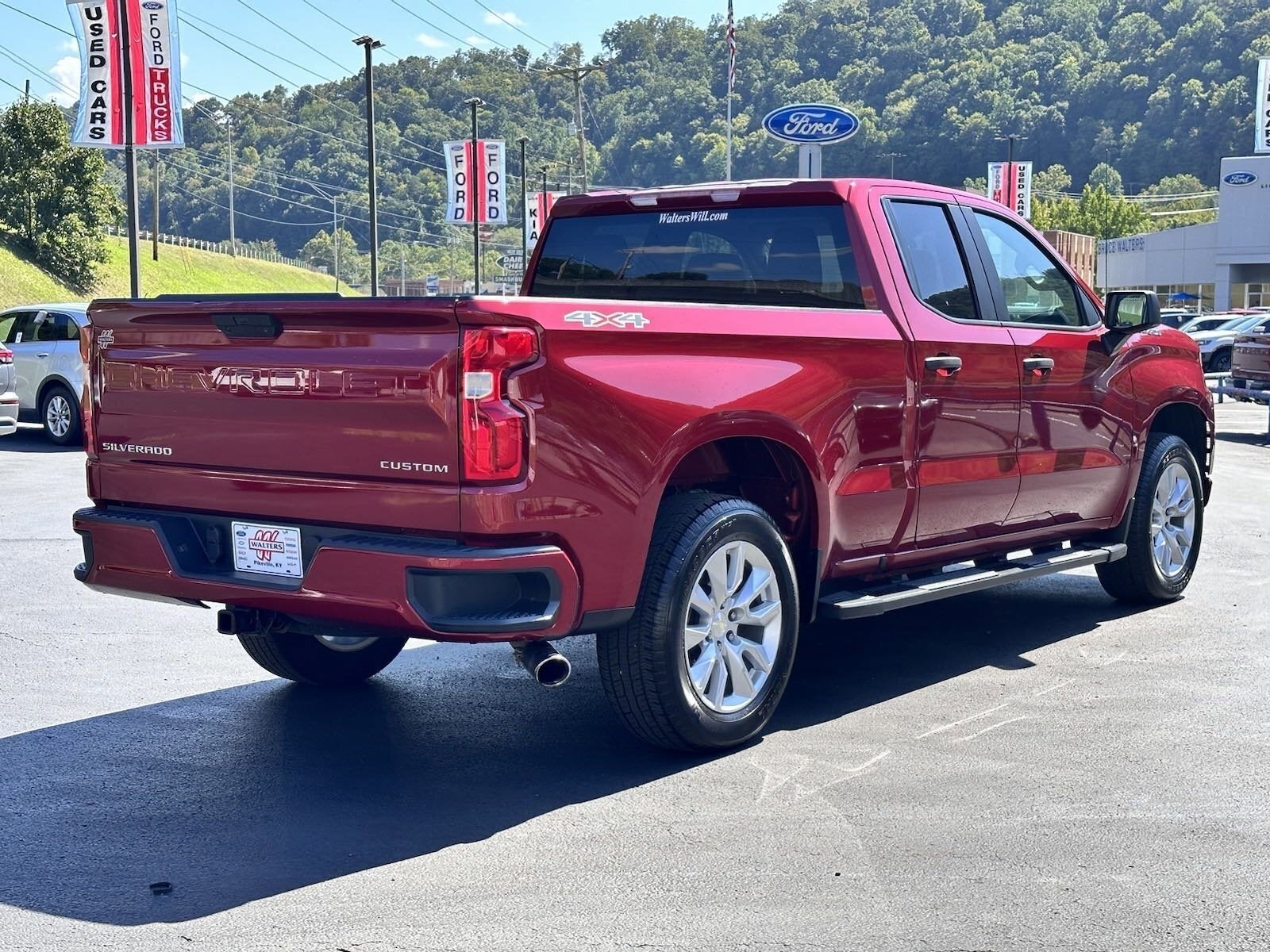 2020 Chevrolet Silverado 1500 Custom