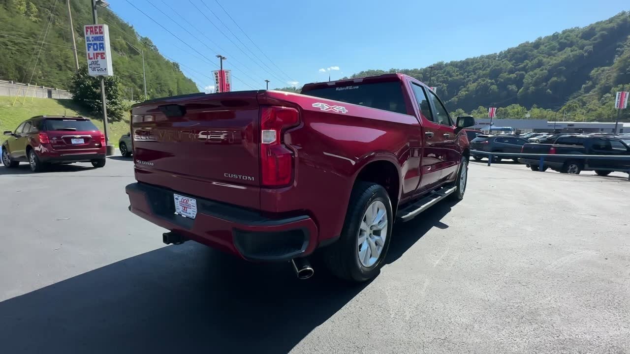 2020 Chevrolet Silverado 1500 Custom