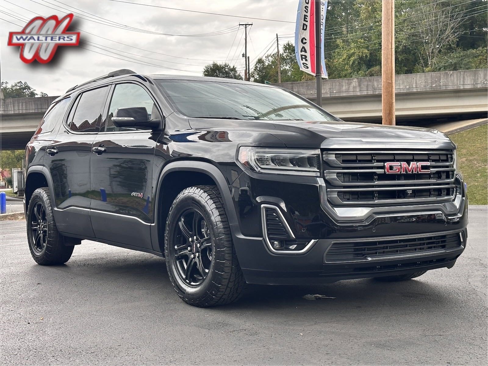 2021 GMC Acadia AT4