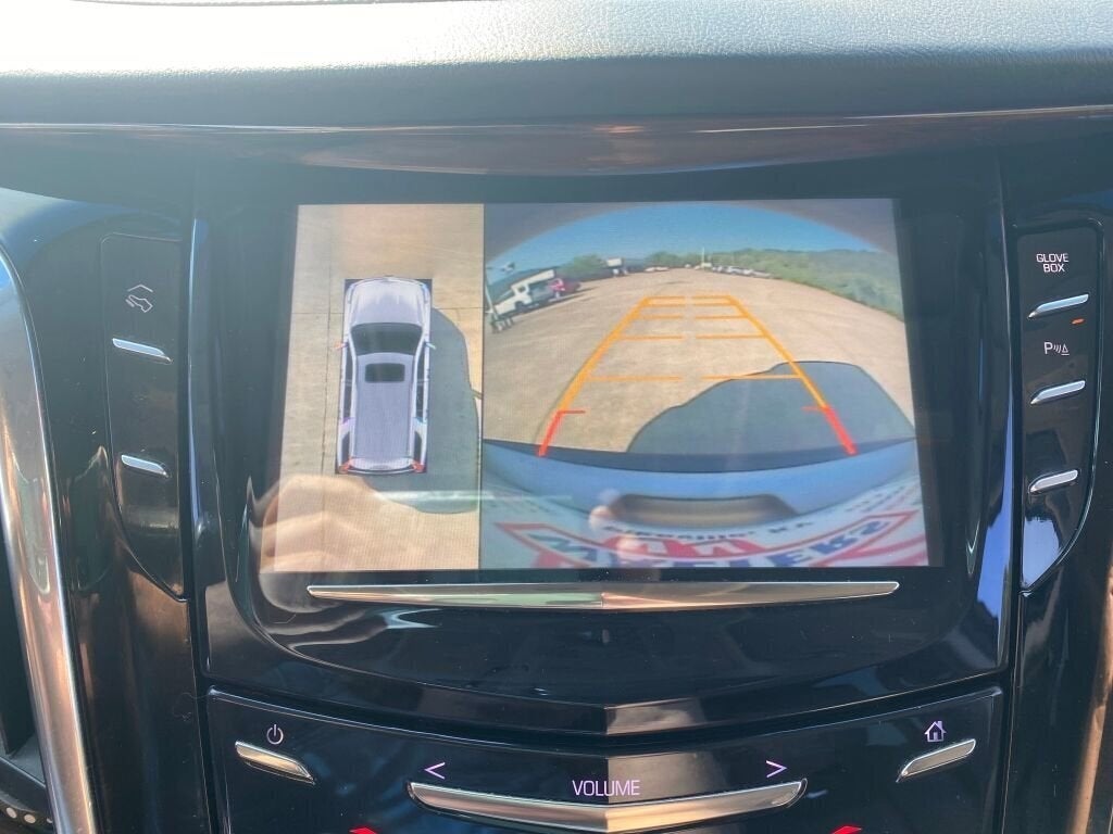 2016 Cadillac Escalade Luxury Collection