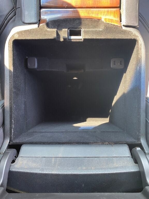 2016 Cadillac Escalade Luxury Collection