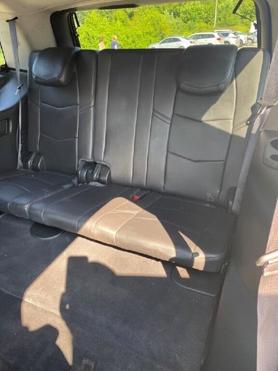 2016 Cadillac Escalade Luxury Collection