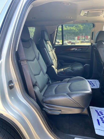 2016 Cadillac Escalade Luxury Collection