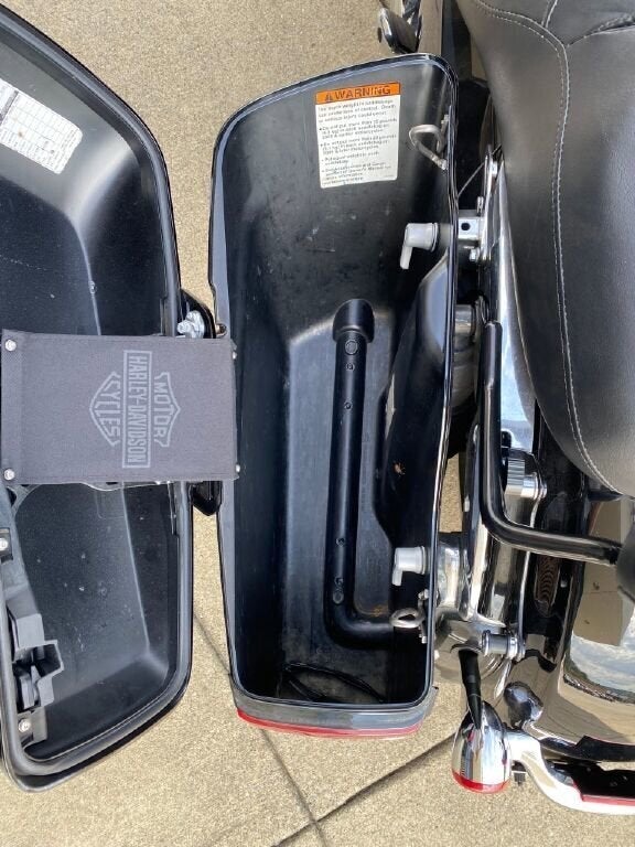 2017 HARLEY DAVIDSON MOTORCYCLE Base