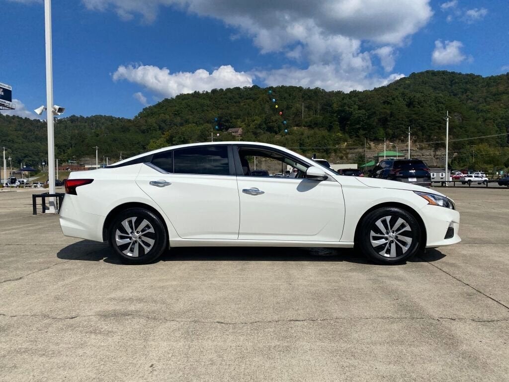 2020 Nissan Altima 25S