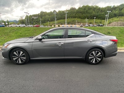 2021 Nissan Altima 2.5 SV