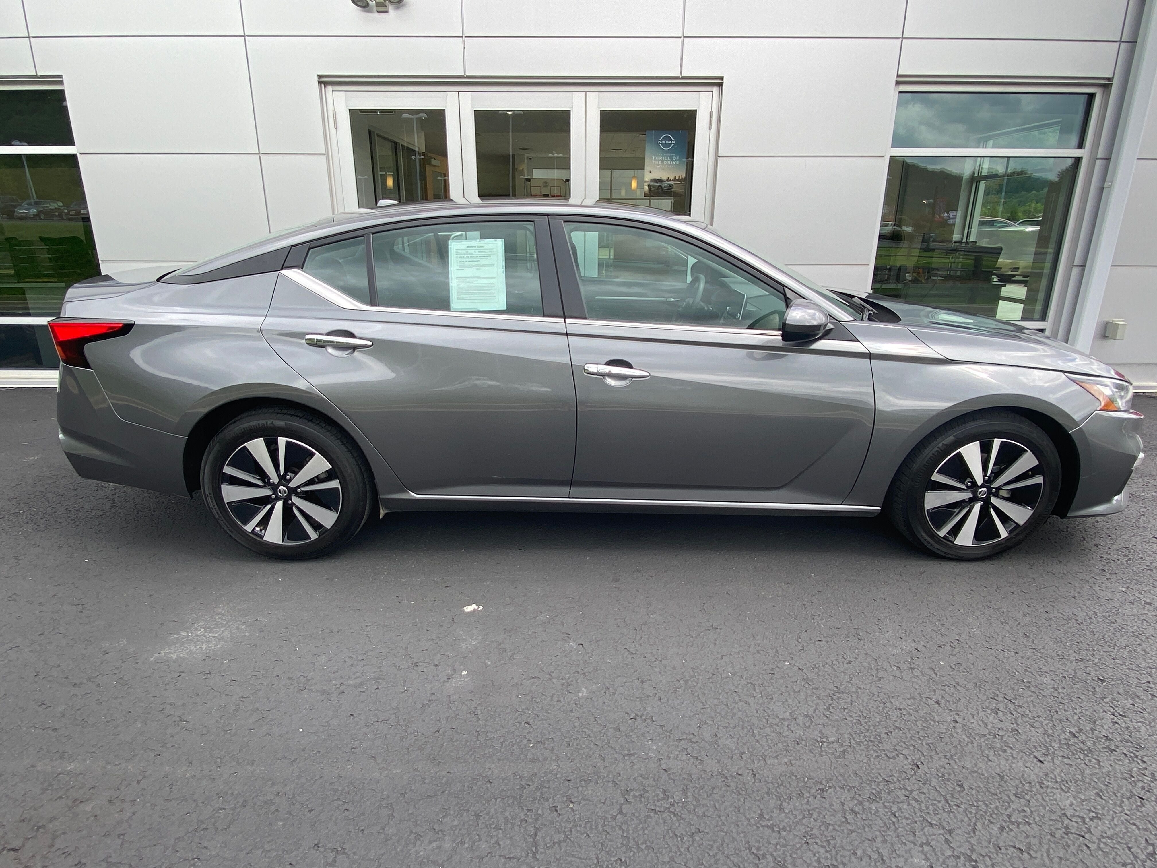 2021 Nissan Altima 2.5 SV