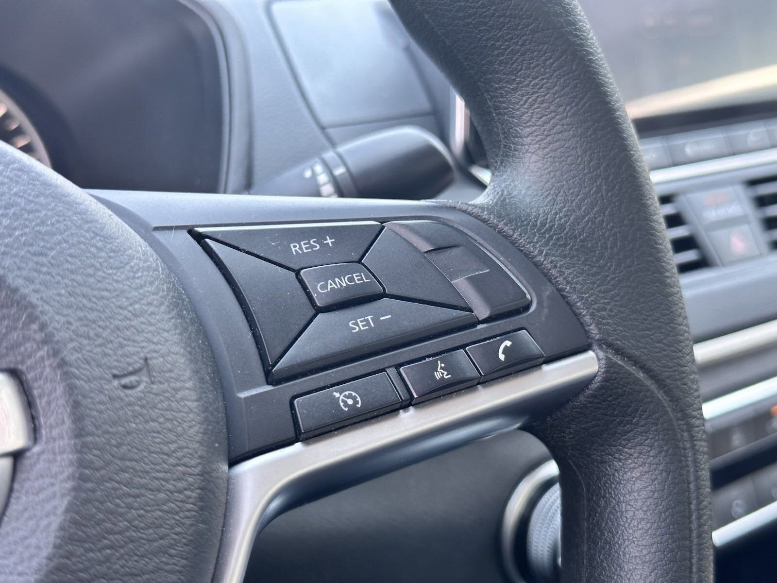 2021 Nissan Altima 2.5 SV