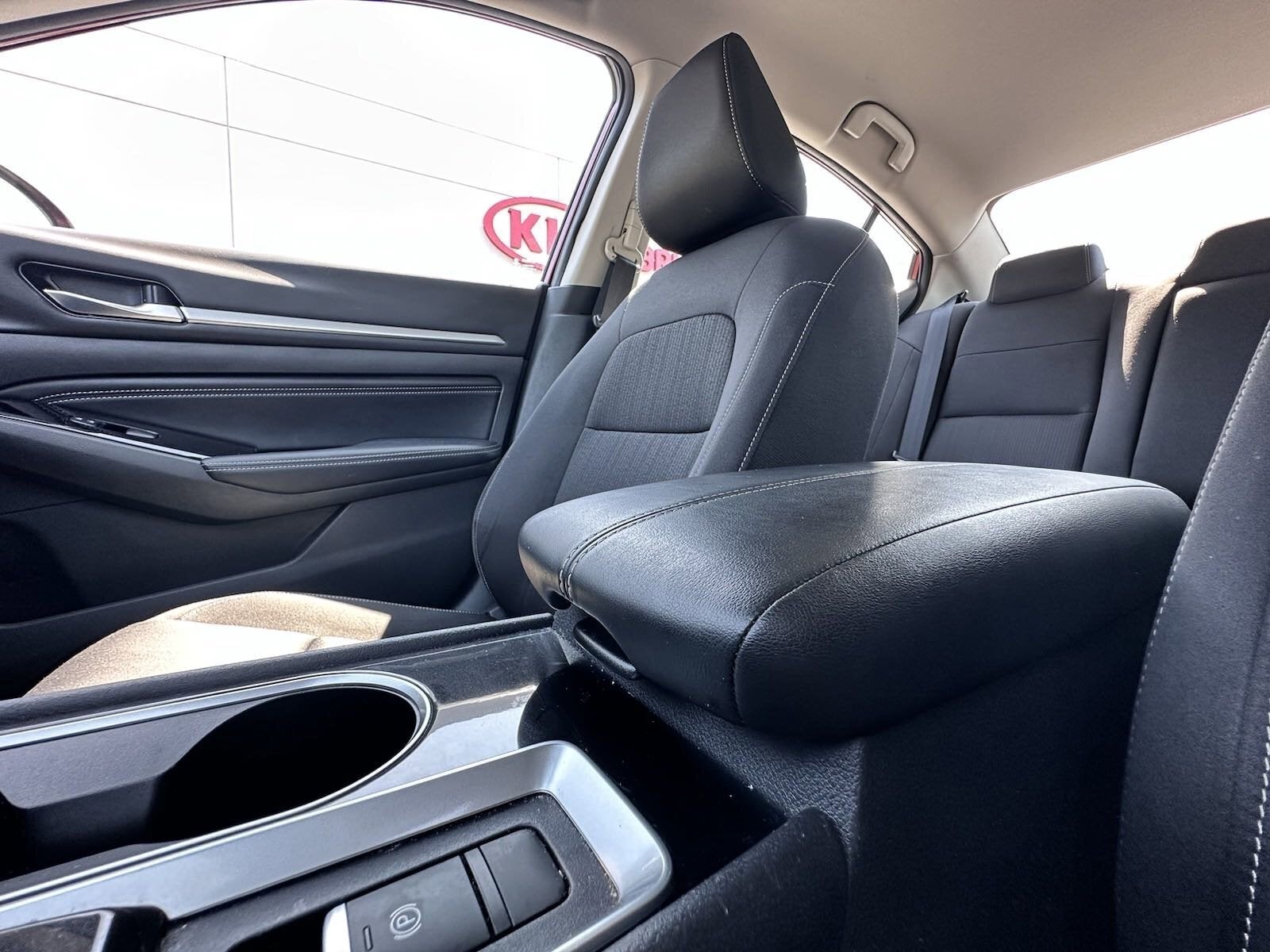 2021 Nissan Altima 2.5 SV