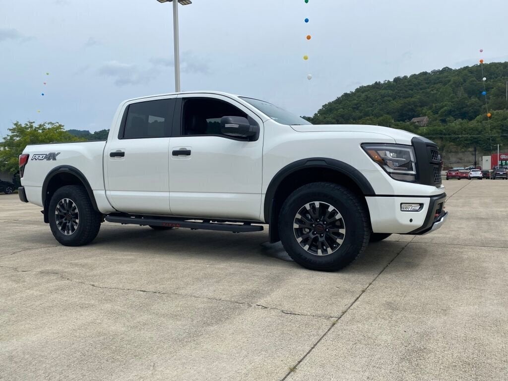 2023 Nissan Titan PRO-4X