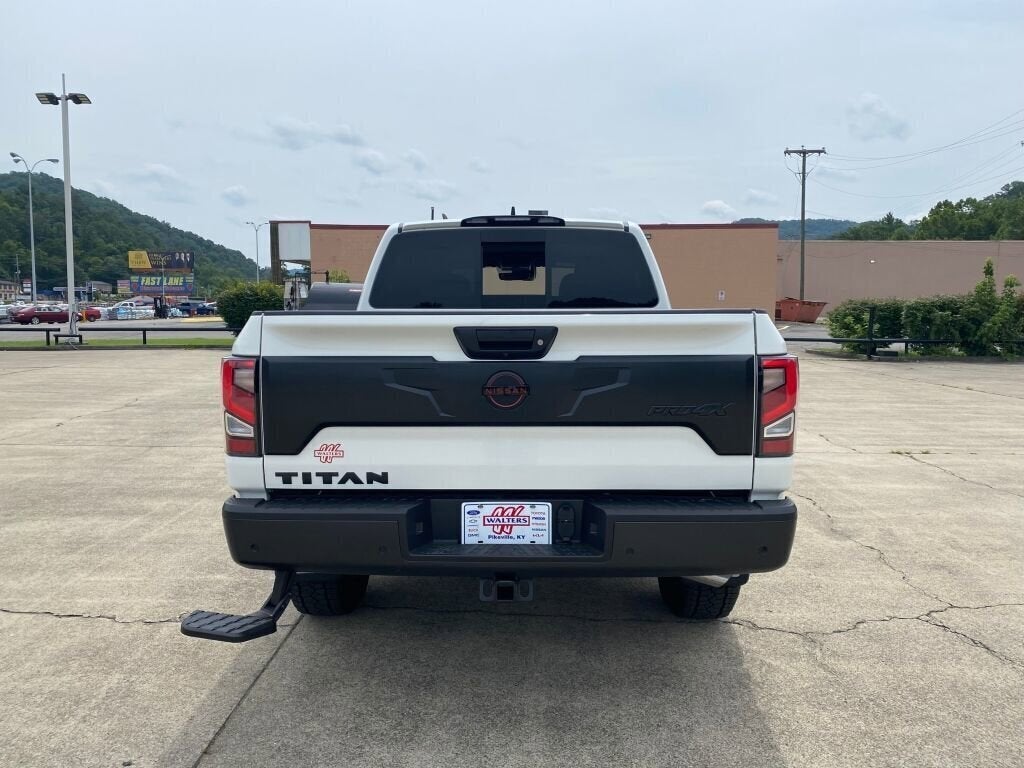 2023 Nissan Titan PRO-4X