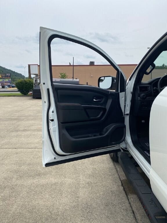 2023 Nissan Titan PRO-4X