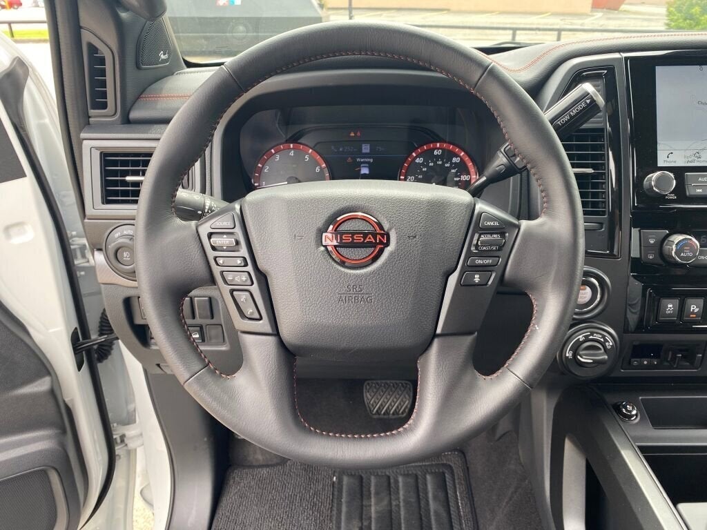 2023 Nissan Titan PRO-4X