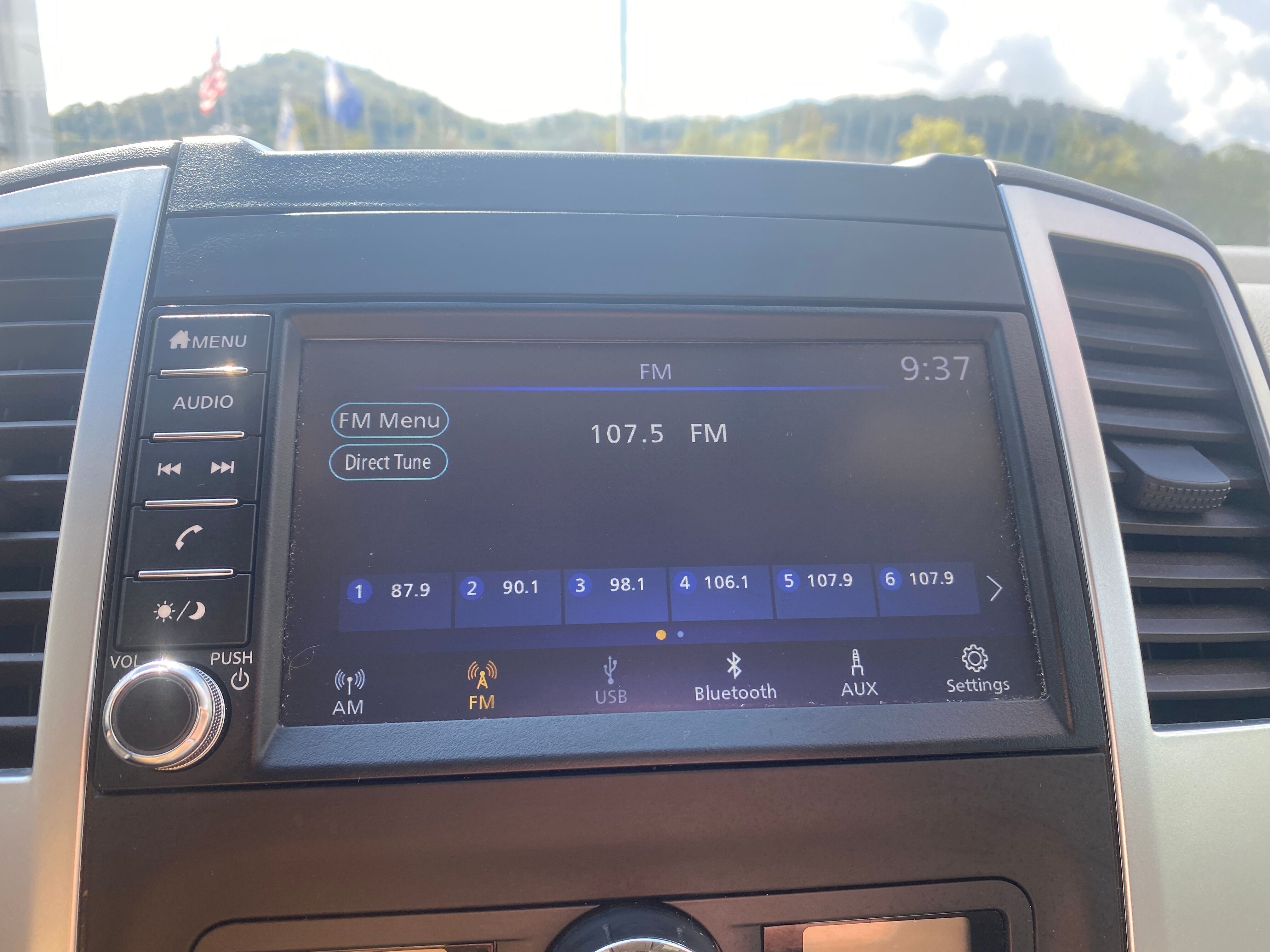 2019 Nissan Frontier SV