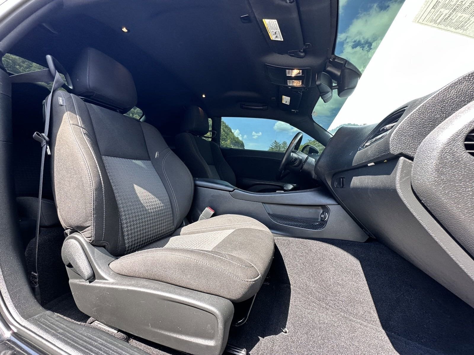 2022 Dodge Challenger SXT