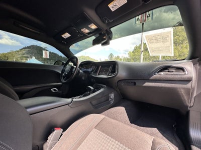 2022 Dodge Challenger SXT