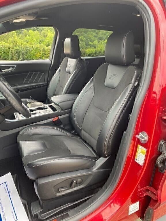 2021 Ford Edge ST