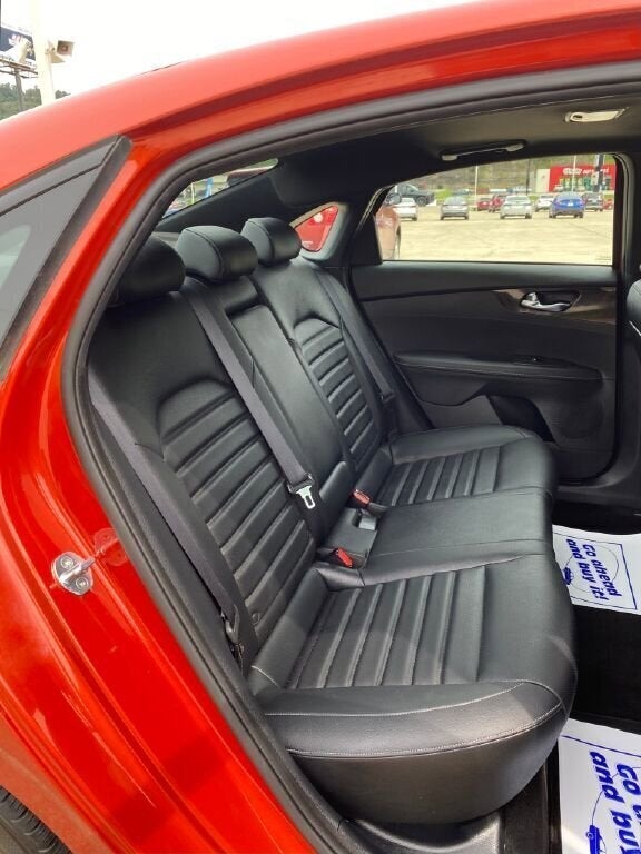 2022 Kia Forte GT-Line