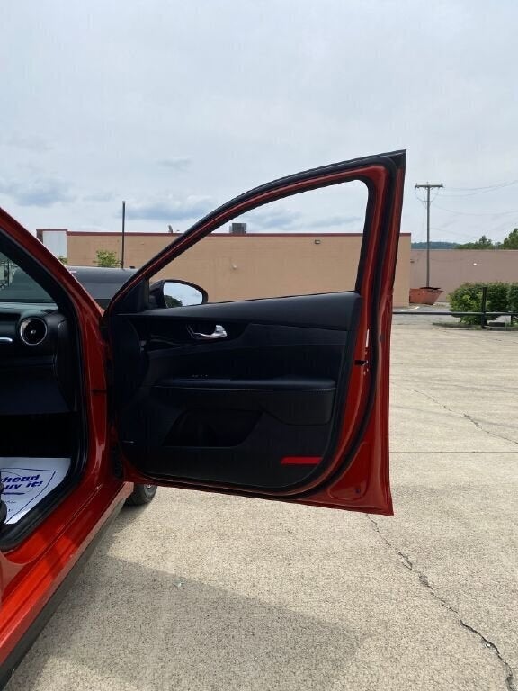 2022 Kia Forte GT-Line