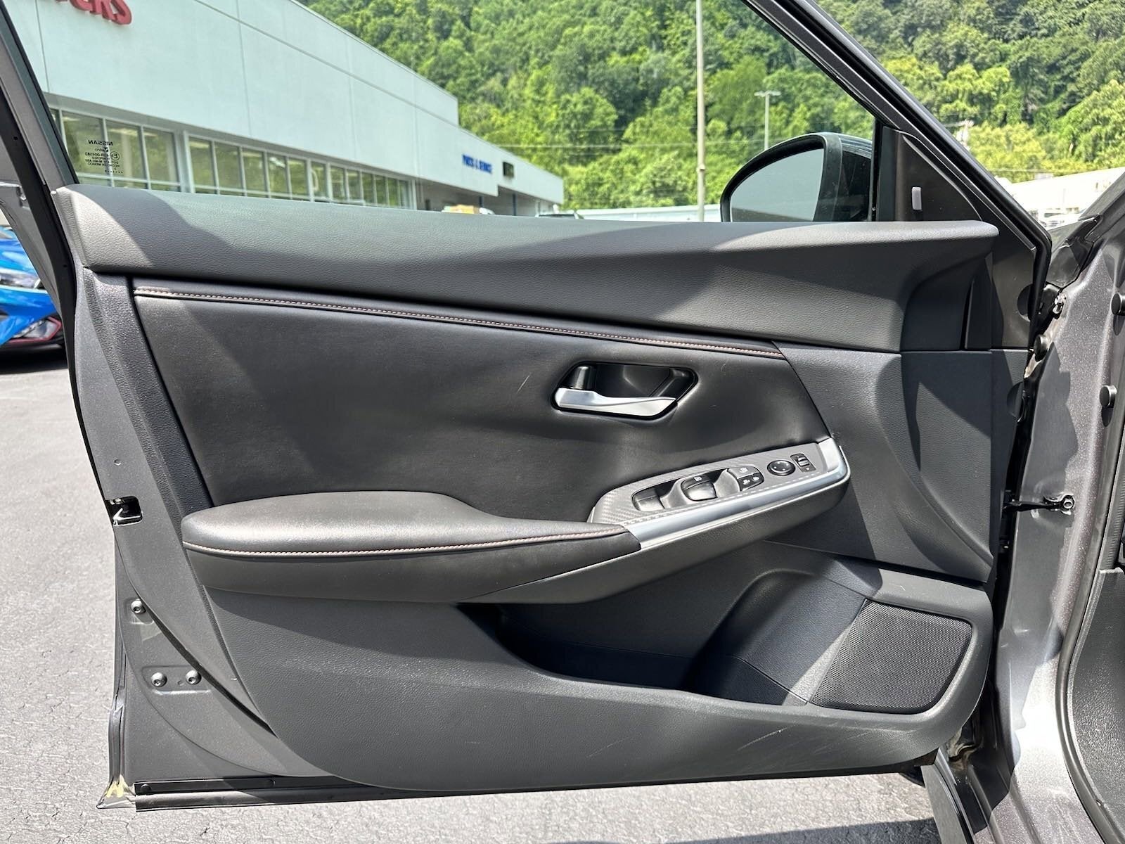 2020 Nissan Sentra SR