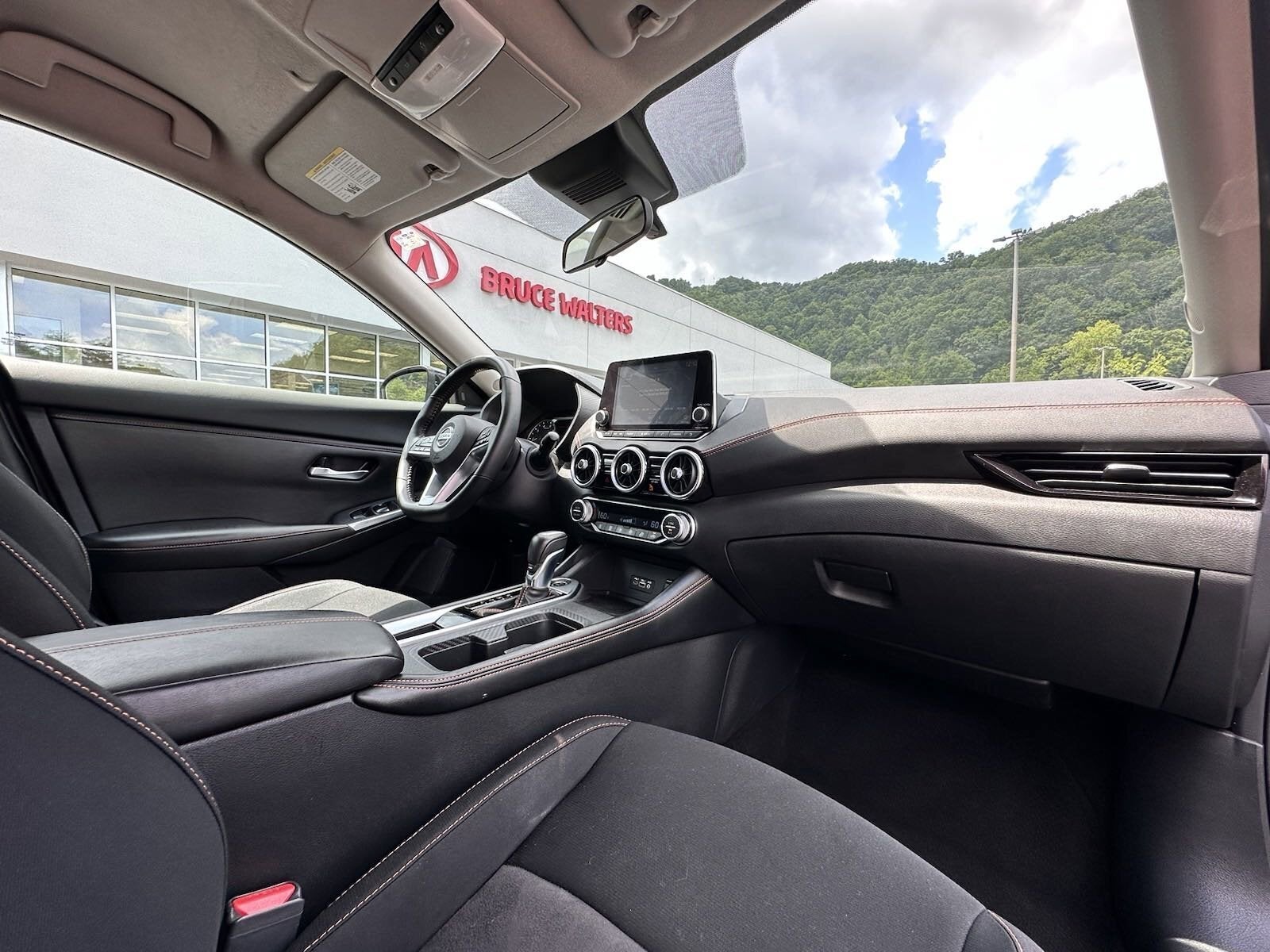 2020 Nissan Sentra SR