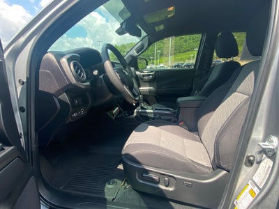 2022 Toyota Tacoma Base