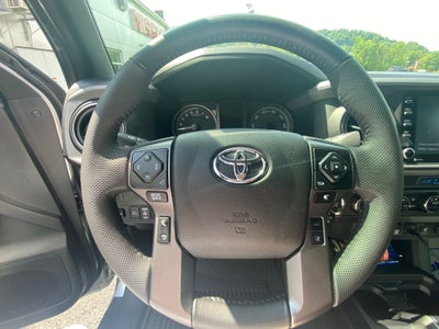 2022 Toyota Tacoma Base