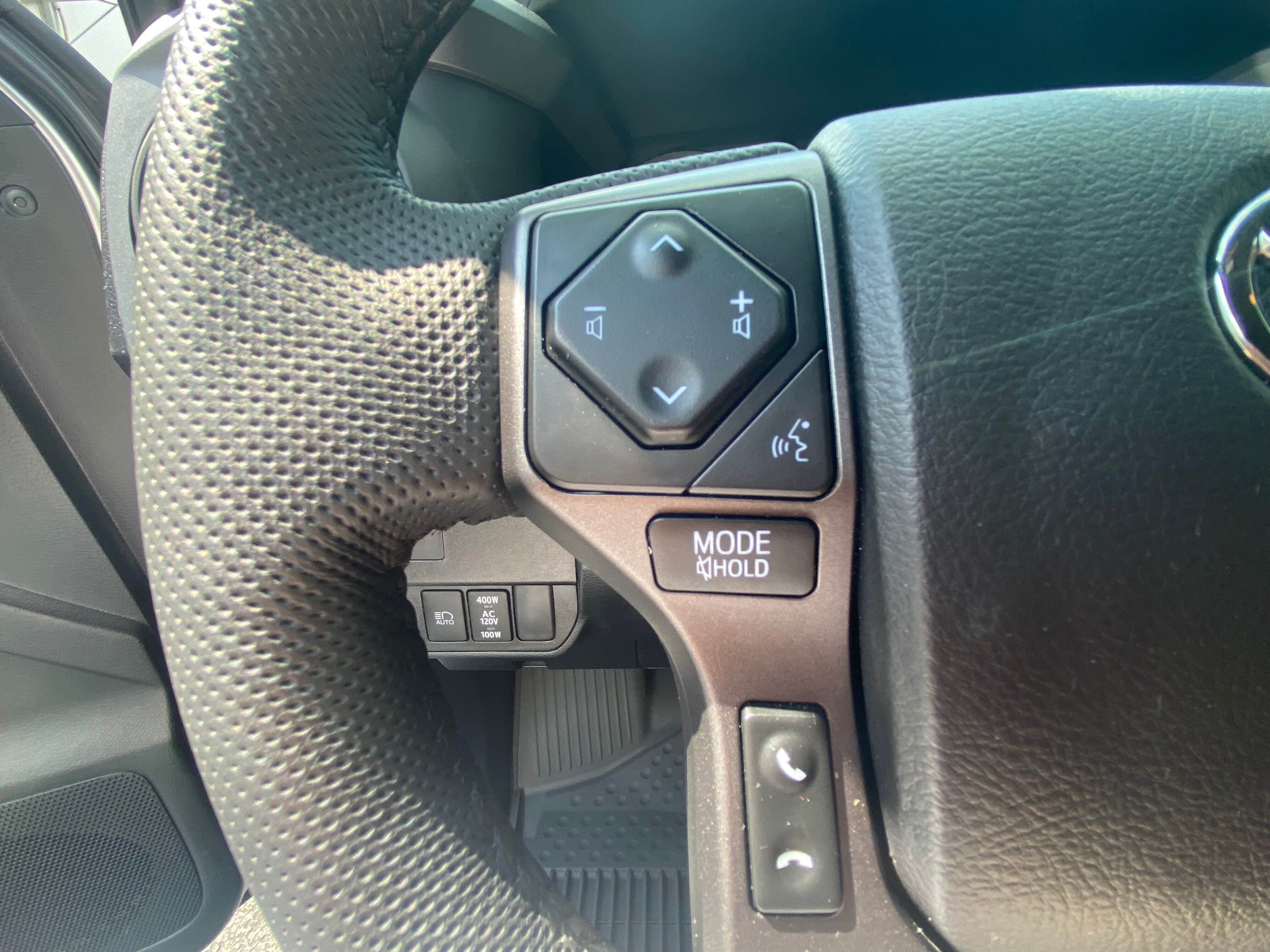 2022 Toyota Tacoma Base