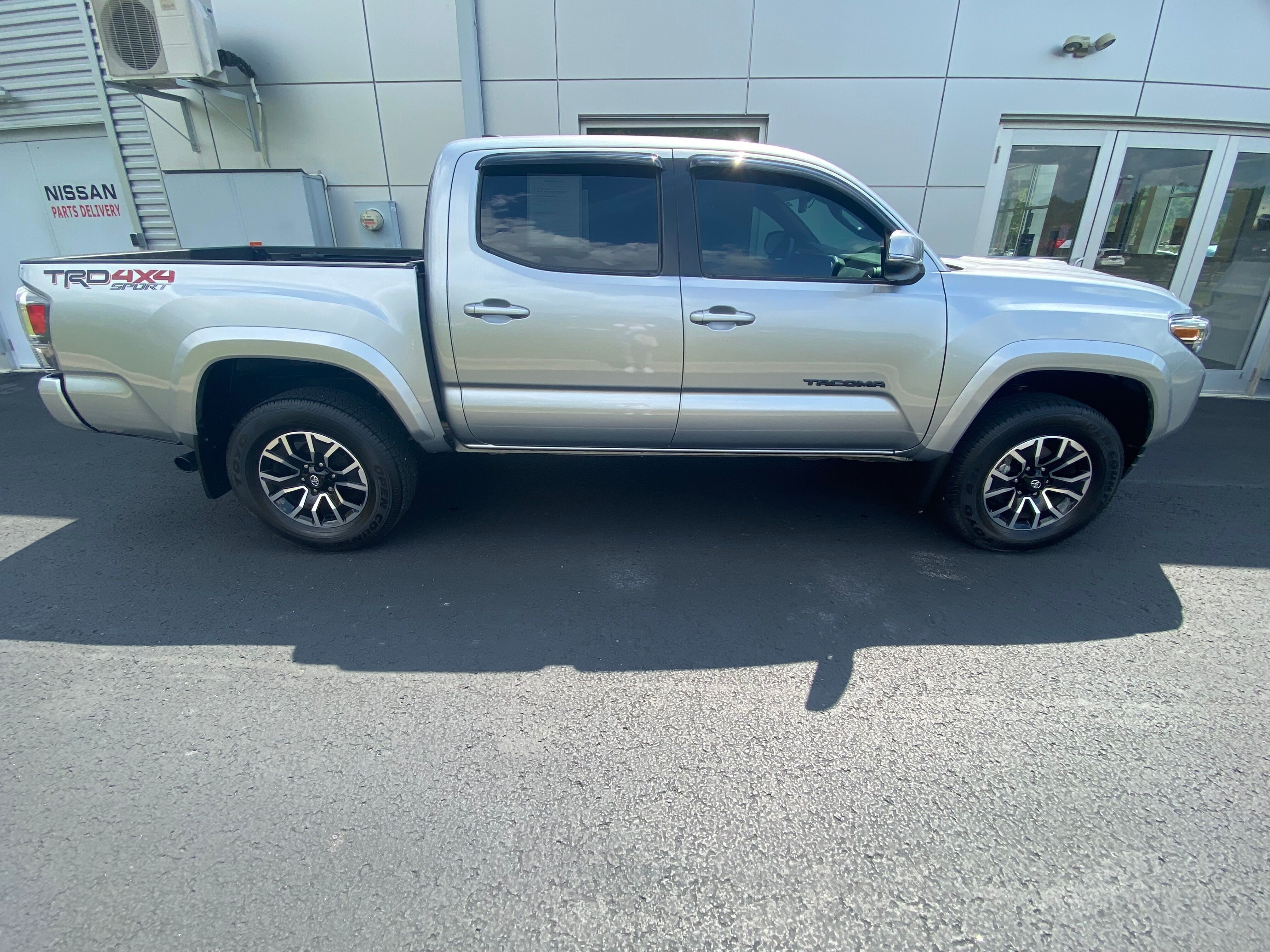 2022 Toyota Tacoma Base