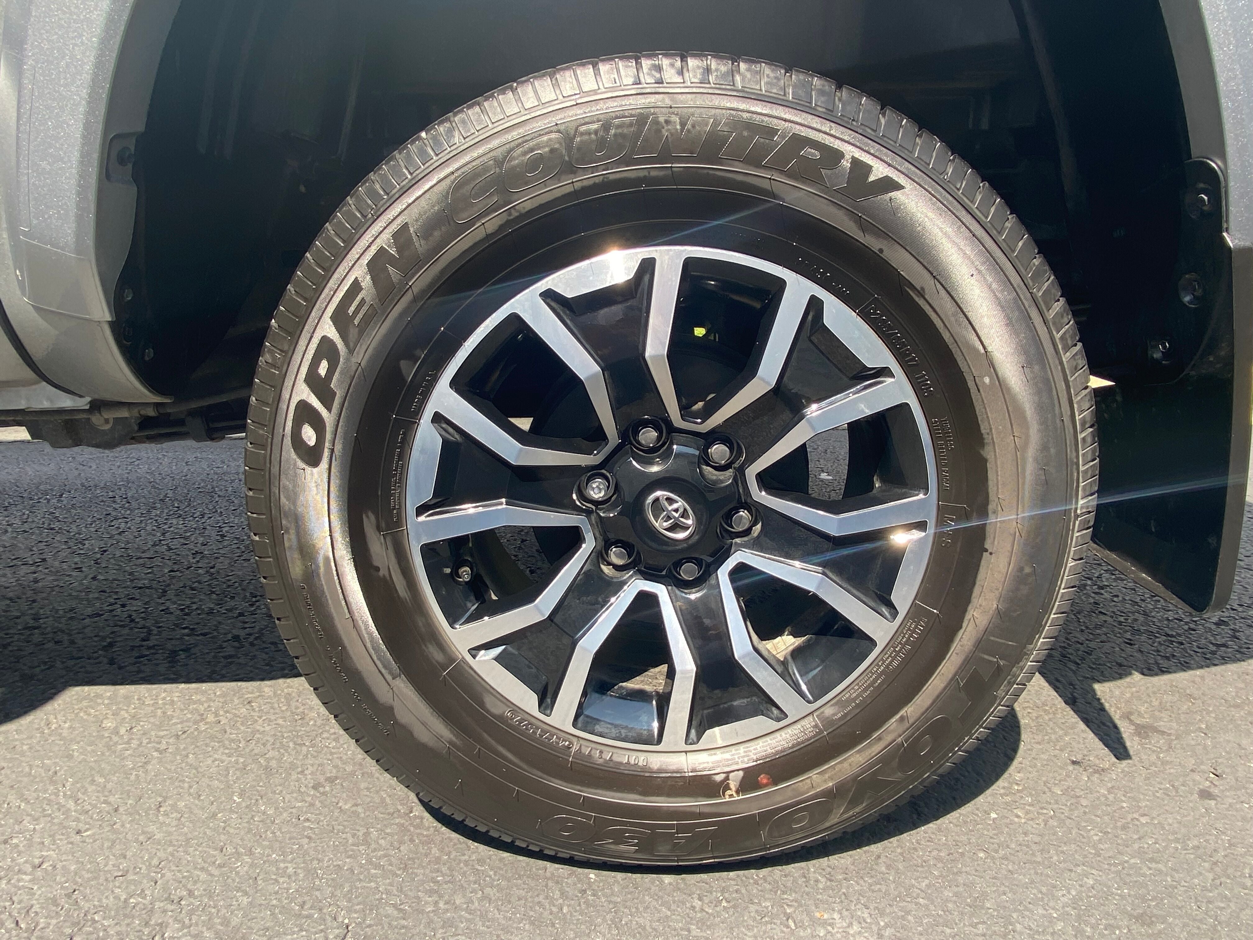 2022 Toyota Tacoma Base