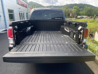 2022 Toyota Tacoma Base