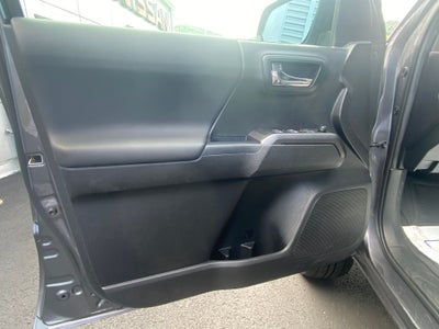 2022 Toyota Tacoma Base