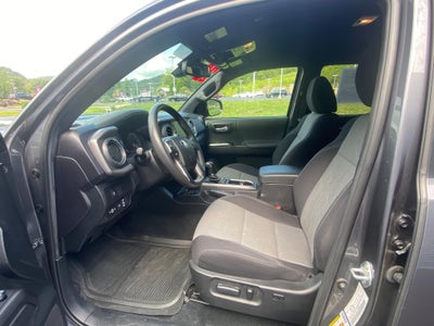 2022 Toyota Tacoma Base